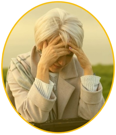Distressed lady needing help scan 33HelpME Qr Alert